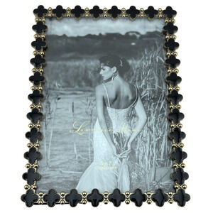 Lawrence Frames Metal Frame Clover Enamel Black 5x7